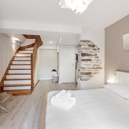 Tassigny - Charmant Appartement/ Terrasse - Port 반느 외부 사진